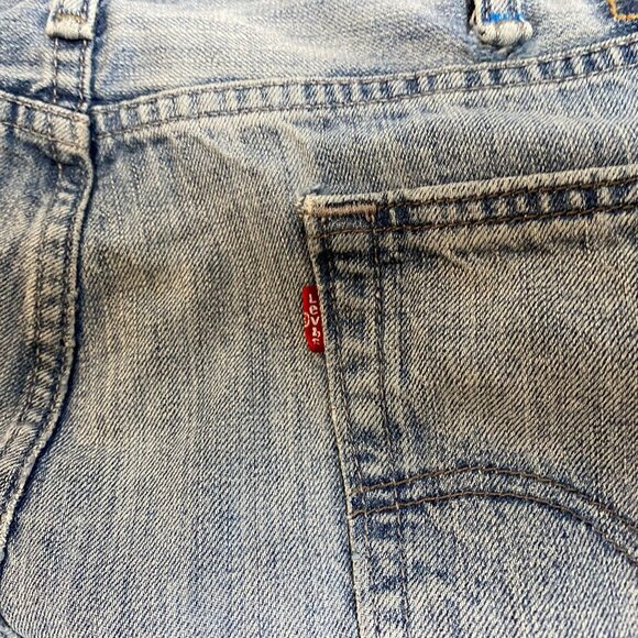 Levis Mens Jeans 38x29 Measured  Straight Leg Medium Wash - Picture 8 of 11